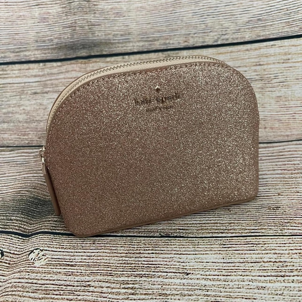 🔴 SOLD 🔴 Kate Spade Joely Small Dome Cosmetic Bag